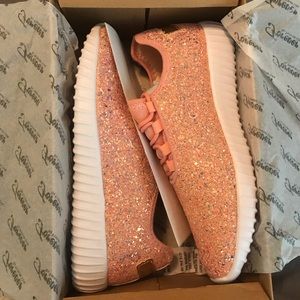 New Dusty Rose Glitter Sneakers 8.5